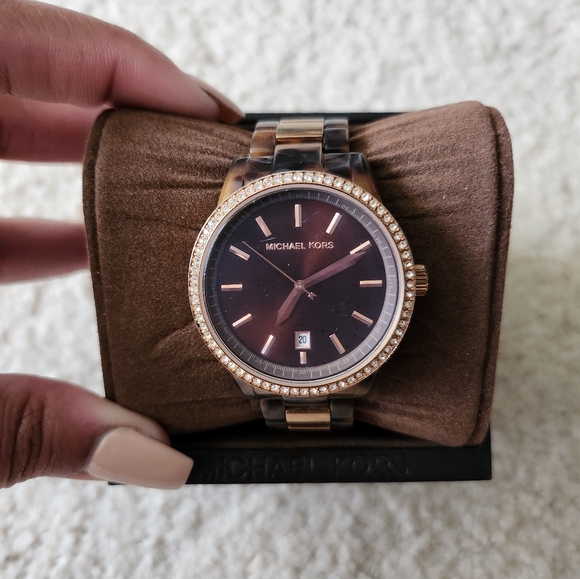 Michael Kors Tortoise Rose Gold Parker Watch w/ Crystal Accents - Picture 3 of 10